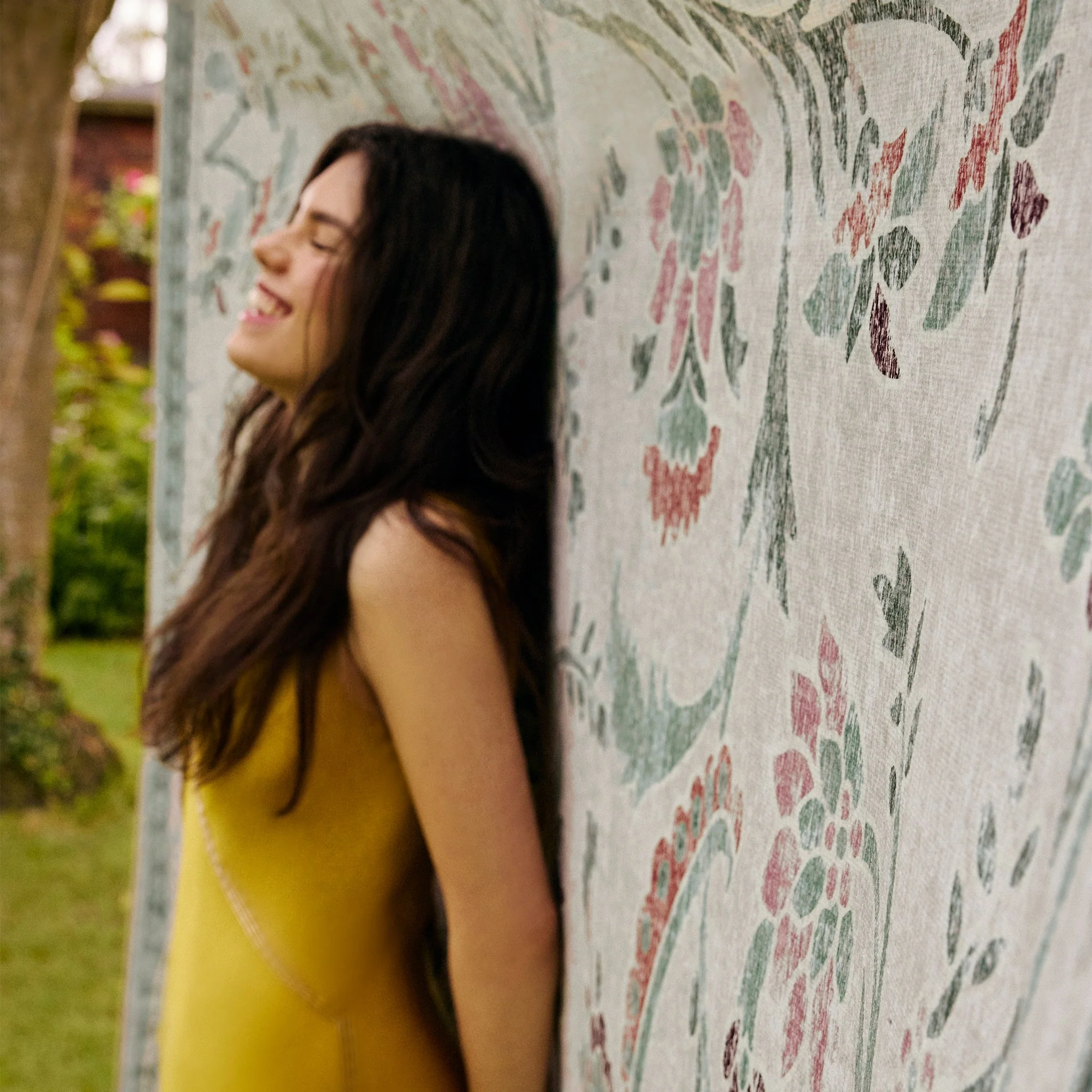 English Floral Eco-Washable Rug - Image 3