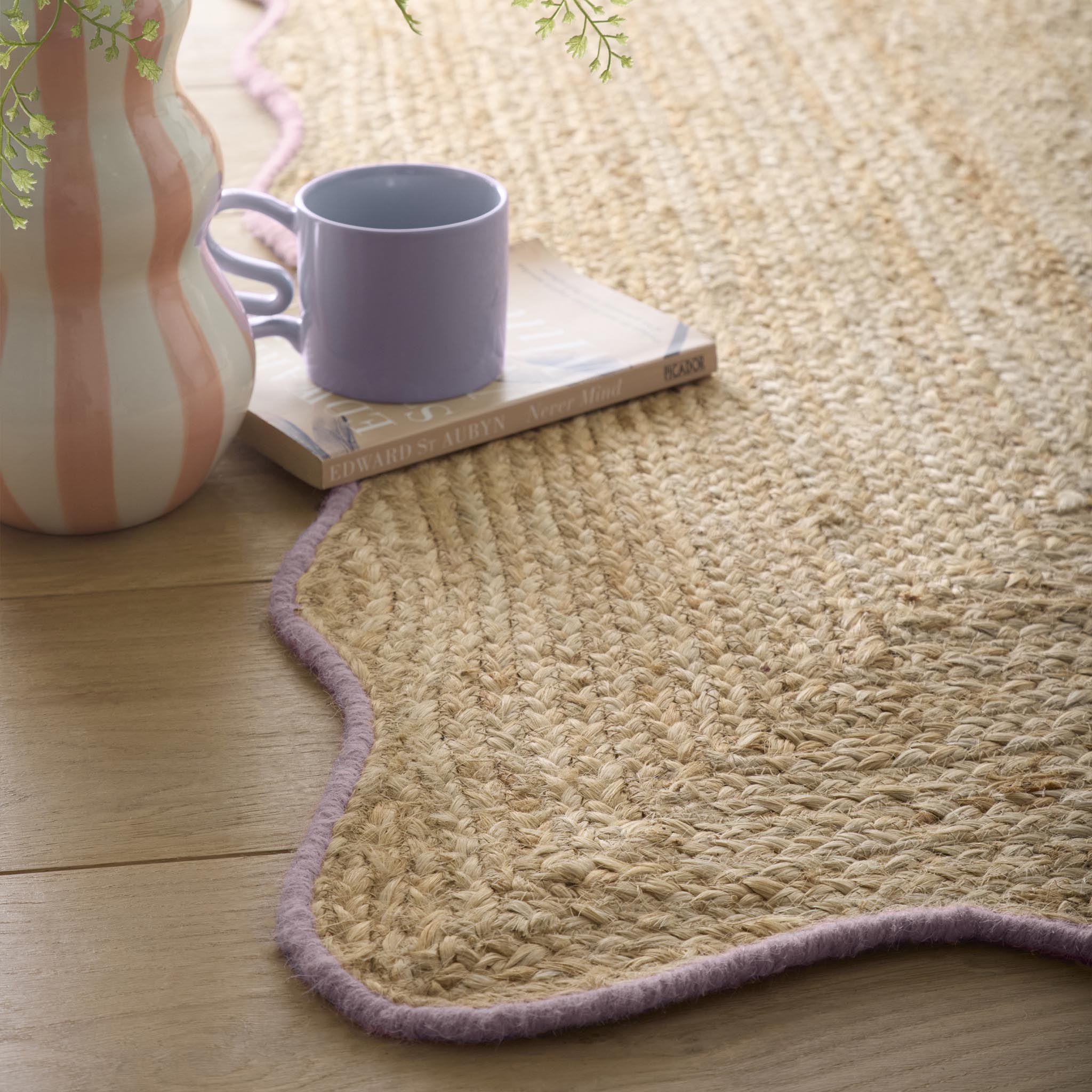 Jute Scalloped Edge Rug Lilac - Image 3