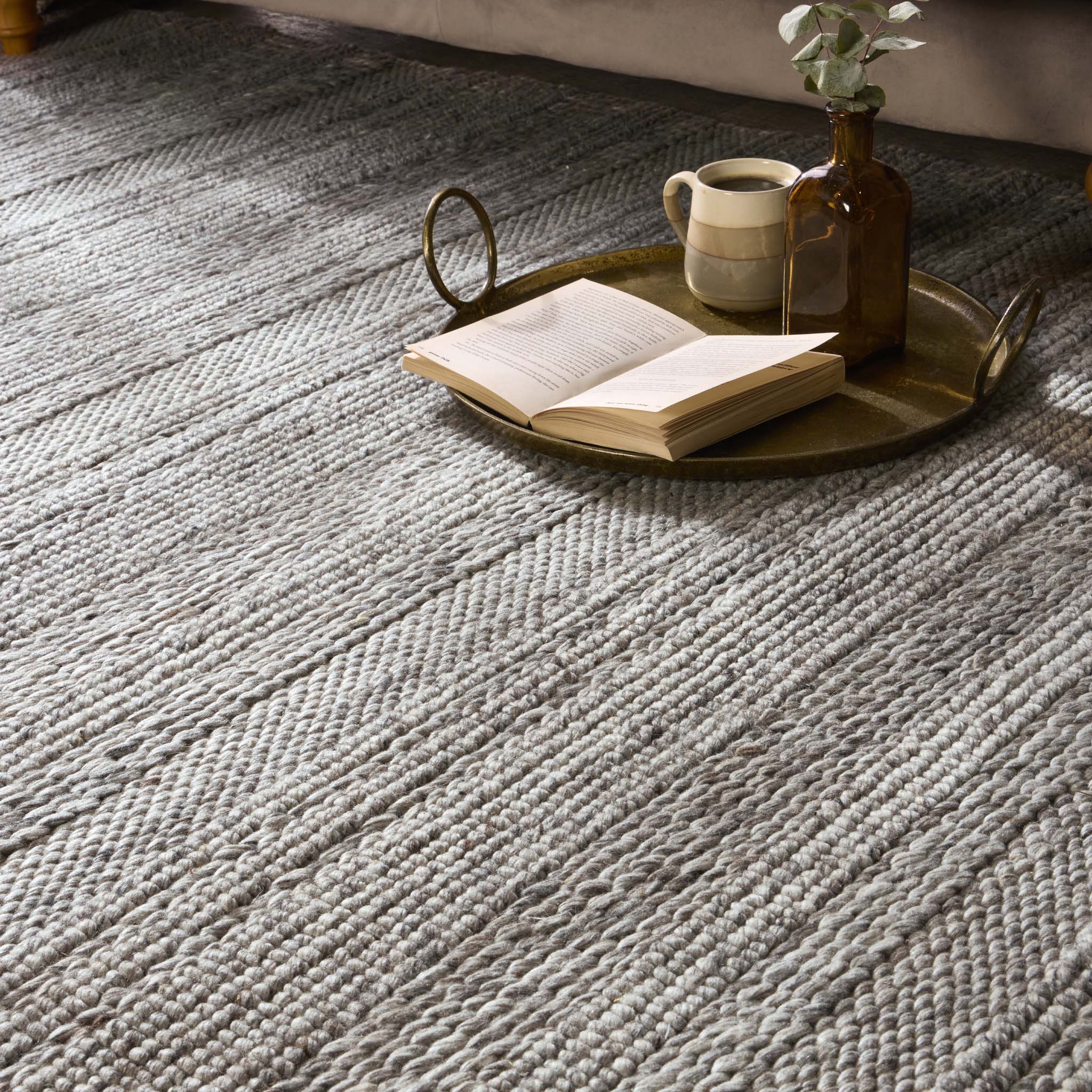 Chunky Knit Rug Grey/Natural - Image 4